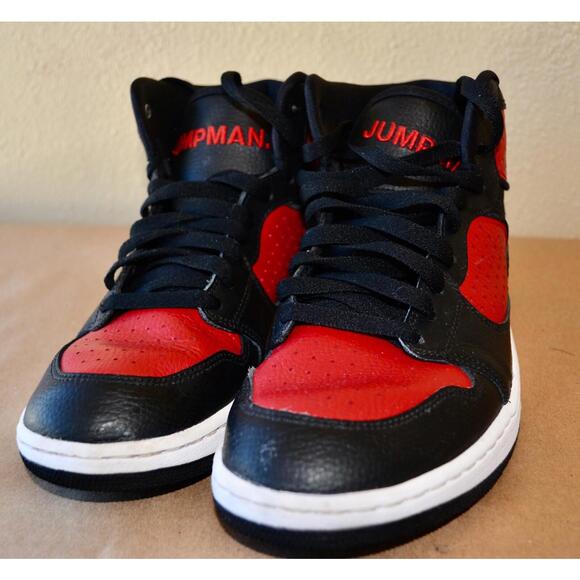 Size 8.5 - Jordan Access Bred - AR3762-006 Great Condition - Picture 2 of 7